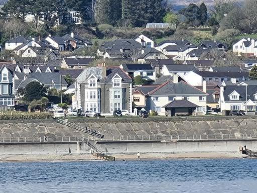 Craig-Y-Mor Hotel Criccieth Eksteriør billede