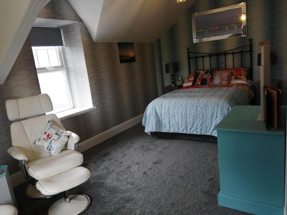 Craig-Y-Mor Hotel Criccieth Eksteriør billede